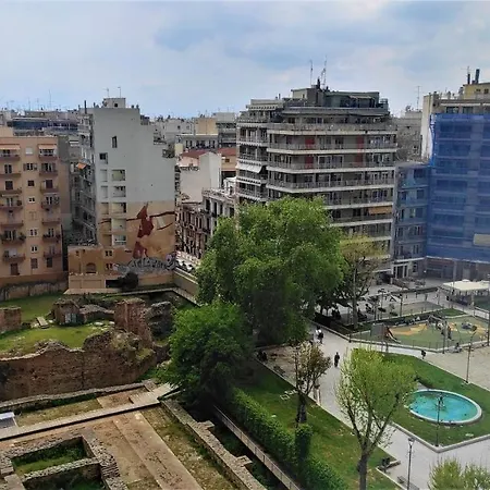 Eunoia Luxury Apartment *